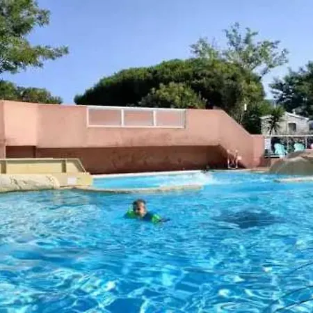 مكان تخييم 4 Etoiles - Parc Aquatique - Eebacg